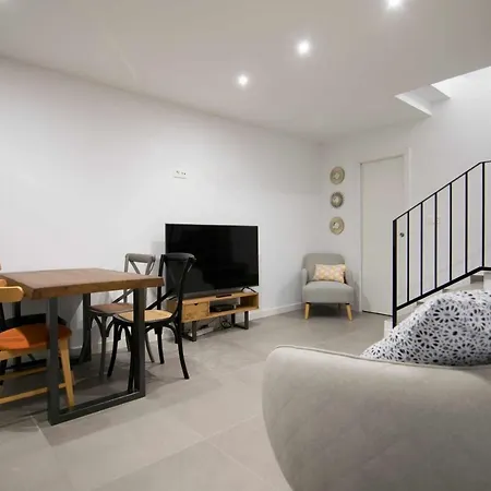 Casa Carmen Terraza Y Patio Privado En Holiday home
